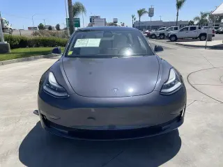 Tesla Model 3 2019 Mid Range 4dr Fastback