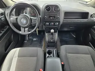 Jeep Patriot 2017 4x4 Latitude 4dr SUV