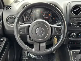 Jeep Patriot 2017 4x4 Latitude 4dr SUV