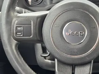 Jeep Patriot 2017 4x4 Latitude 4dr SUV