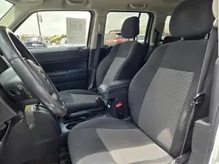 Jeep Patriot 2017 4x4 Latitude 4dr SUV
