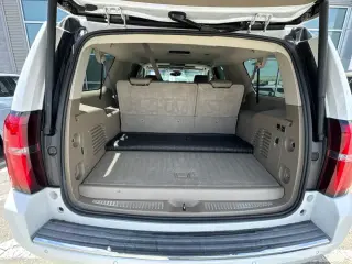 Chevrolet Suburban 2018 4x4 Premier 4dr SUV