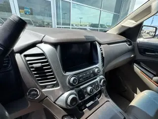 Chevrolet Suburban 2018 4x4 Premier 4dr SUV