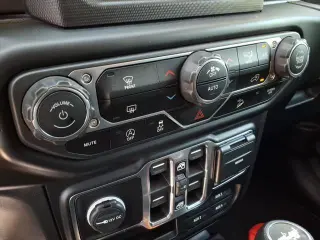 Jeep Wrangler Unlimited 2020 4x4 Willys 4dr SUV