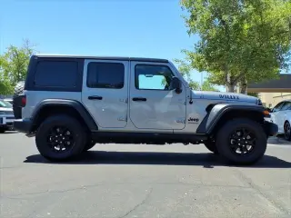 Jeep Wrangler Unlimited 2020 4x4 Willys 4dr SUV