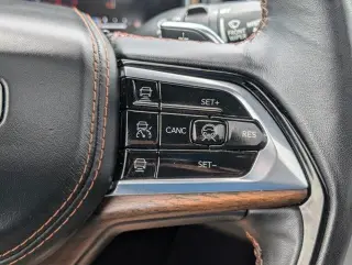 Jeep Grand Cherokee 2023 4x4 Summit 4xe 4dr SUV
