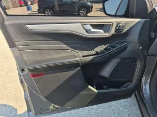 Ford Escape Plug-In Hybrid 2024 PHEV 4dr SUV