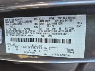 Ford Escape Plug-In Hybrid 2024 PHEV 4dr SUV