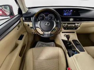 Lexus ES 350 2014 4dr Sedan