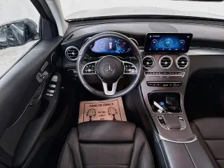 Mercedes-Benz GLC 2022 GLC 300 4dr SUV