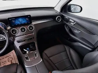 Mercedes-Benz GLC 2022 GLC 300 4dr SUV