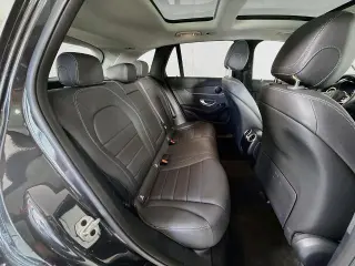Mercedes-Benz GLC 2022 GLC 300 4dr SUV