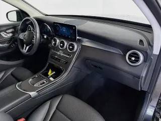 Mercedes-Benz GLC 2022 GLC 300 4dr SUV