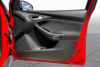 Ford Focus 2016 SE 4dr Hatchback