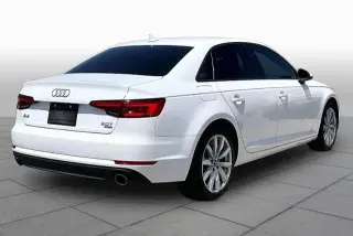 Audi A4 2017 2.0T ultra Premium 4dr Sedan