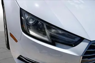 Audi A4 2017 2.0T ultra Premium 4dr Sedan