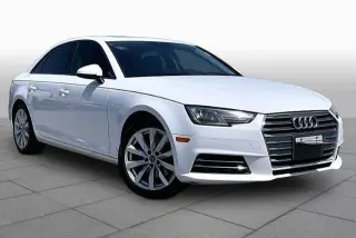 Audi A4 2017 2.0T ultra Premium 4dr Sedan