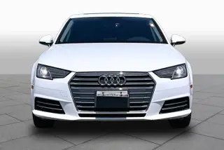 Audi A4 2017 2.0T ultra Premium 4dr Sedan