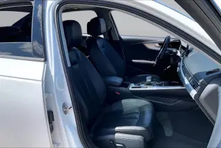 Audi A4 2017 2.0T ultra Premium 4dr Sedan