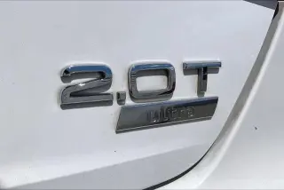 Audi A4 2017 2.0T ultra Premium 4dr Sedan