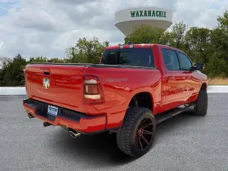 Ram 1500 2021 4x4 Big Horn 4dr Crew Cab 5.6 ft. SB Pickup