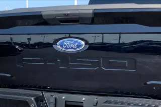 Ford F-150 2022 4x2 XL 4dr SuperCrew 5.5 ft. SB