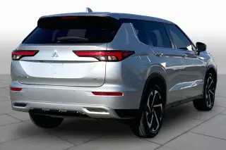 Mitsubishi Outlander 2022 SE 4dr SUV