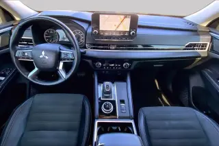 Mitsubishi Outlander 2022 SE 4dr SUV