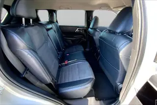 Mitsubishi Outlander 2022 SE 4dr SUV