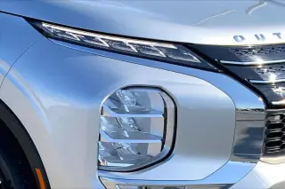 Mitsubishi Outlander 2022 SE 4dr SUV