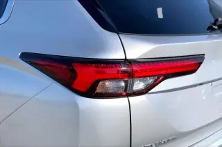 Mitsubishi Outlander 2022 SE 4dr SUV