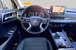 Mitsubishi Outlander 2022 SE 4dr SUV