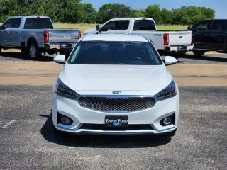 Kia Cadenza 2018 Premium 4dr Sedan