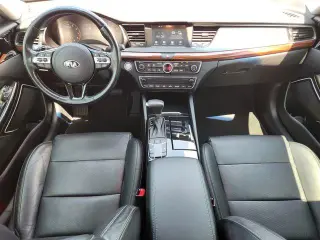 Kia Cadenza 2018 Premium 4dr Sedan