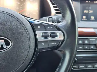 Kia Cadenza 2018 Premium 4dr Sedan
