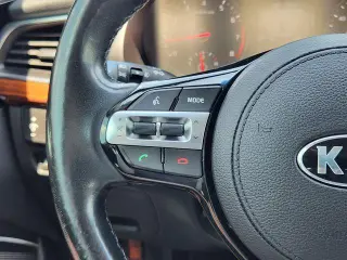 Kia Cadenza 2018 Premium 4dr Sedan