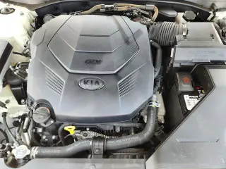 Kia Cadenza 2018 Premium 4dr Sedan