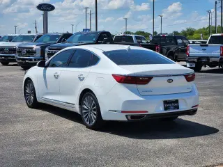 Kia Cadenza 2018 Premium 4dr Sedan