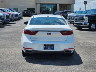Kia Cadenza 2018 Premium 4dr Sedan