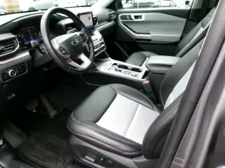 Ford Explorer 2023 AWD XLT 4dr SUV
