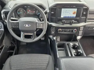 Ford F-150 2023 4x4 Platinum 4dr SuperCrew 5.5 ft. SB