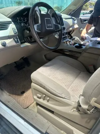GMC Yukon XL 2016 4x2 SLE 4dr SUV