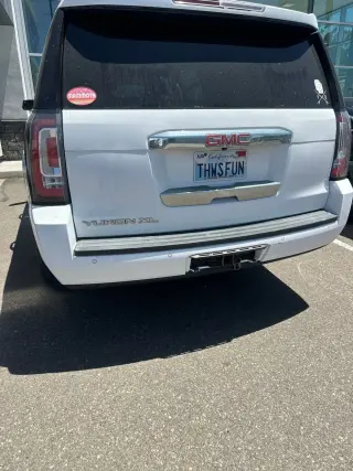 GMC Yukon XL 2016 4x2 SLE 4dr SUV
