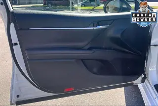 Toyota Camry Hybrid 2022 SE 4dr Sedan
