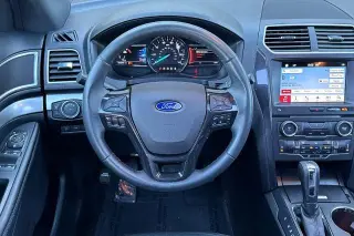 Ford Explorer 2017 AWD XLT 4dr SUV