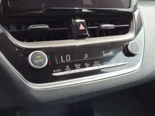 Toyota Corolla 2025 LE 4dr Sedan