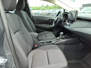 Toyota Corolla 2025 LE 4dr Sedan