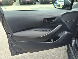 Toyota Corolla 2025 LE 4dr Sedan