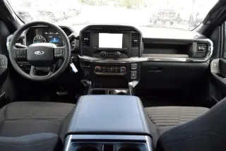 Ford F-150 2023 4x2 XL 4dr SuperCrew 5.5 ft. SB