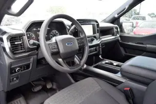 Ford F-150 2023 4x2 XL 4dr SuperCrew 5.5 ft. SB